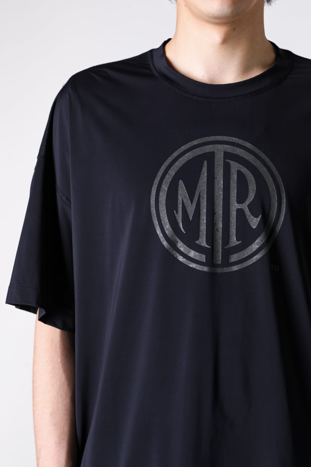マウトリーコンテーラー MOUT RECON TAILOR MOUT Icon T-shirts （Black） Black