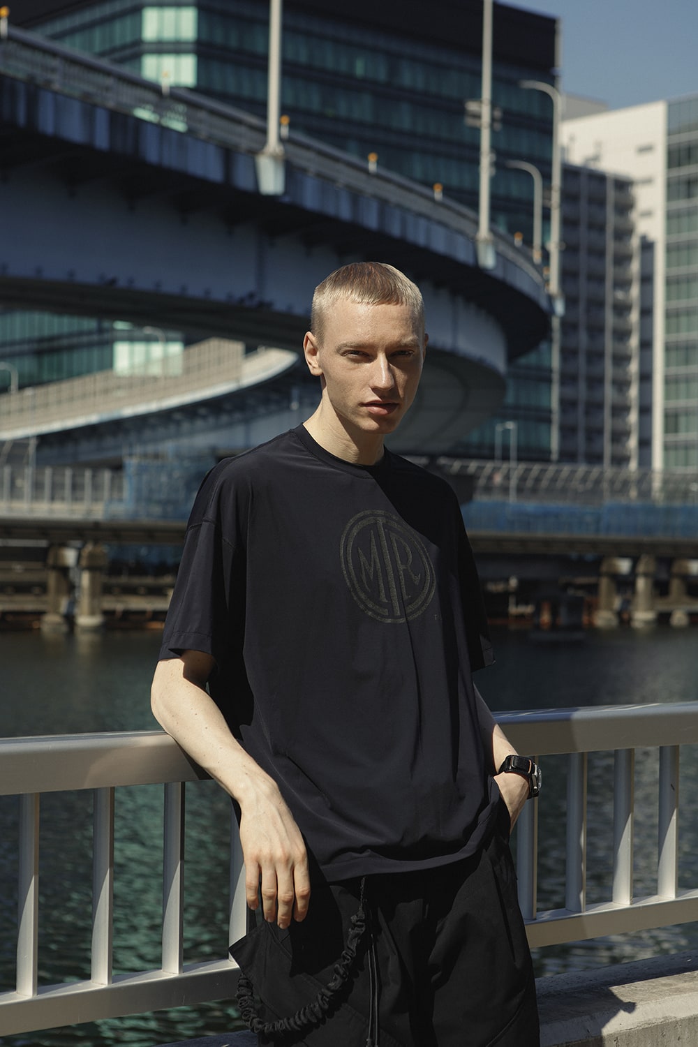マウトリーコンテーラー MOUT RECON TAILOR MOUT Icon T-shirts （Black） Black