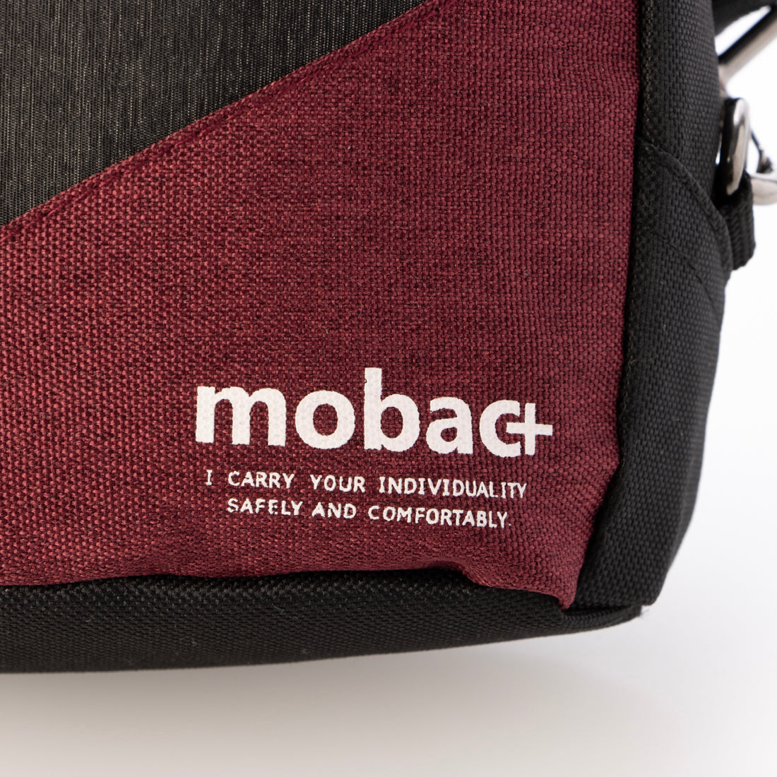 モバック mobac ボディバッグ メンズ 斜めがけ ワンショルダー 縦長 おしゃれ 大容量 （レッド） レッド
