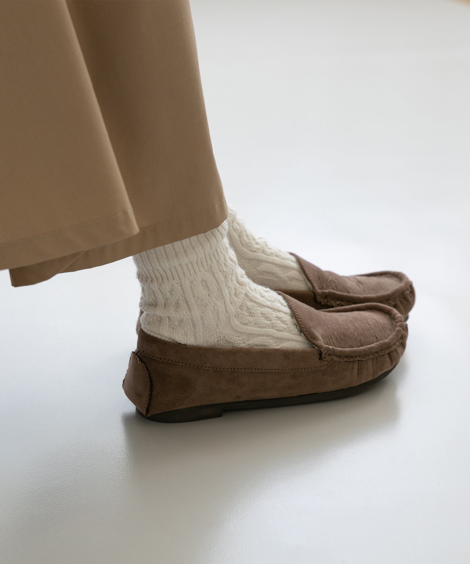 モーイモーイ mooimooi 撥水 シンプルファーモカシン