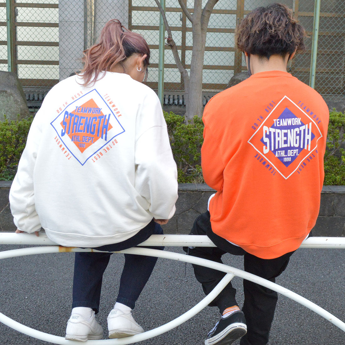 モディッシュガゼ MODISH GAZE 裏毛 クルーネック 長袖 スウェット STRENGTH