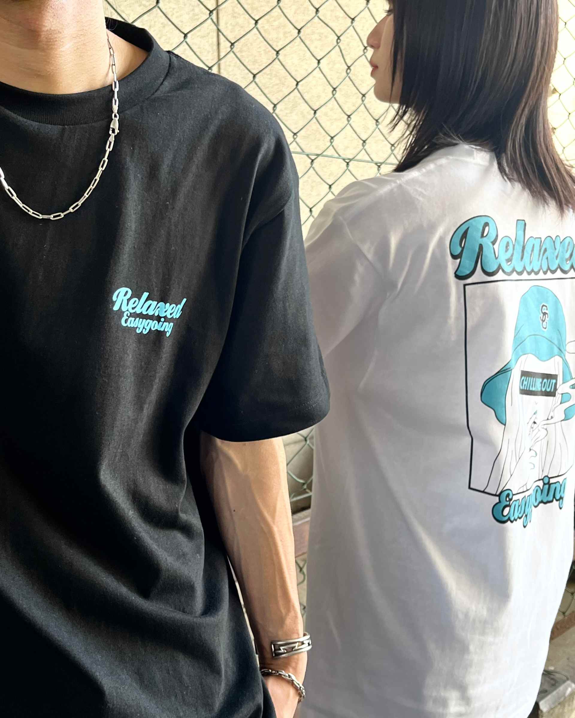 モディッシュガゼ MODISH GAZE スモーキングガールRelaxed半袖Tシャツ