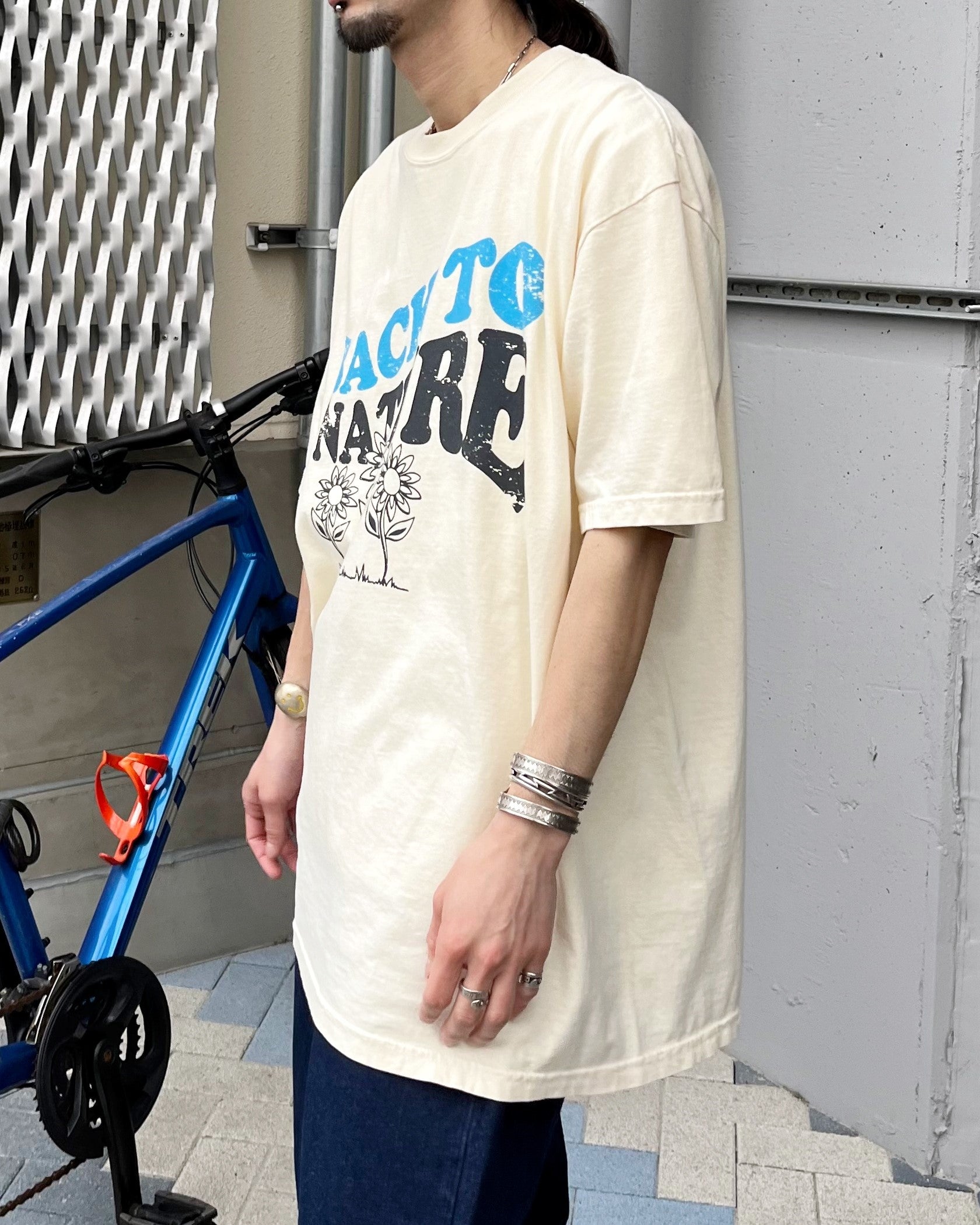 MODISH GAZE BACK TO NATURE Pigment Process Big Silhouette T-Shirt