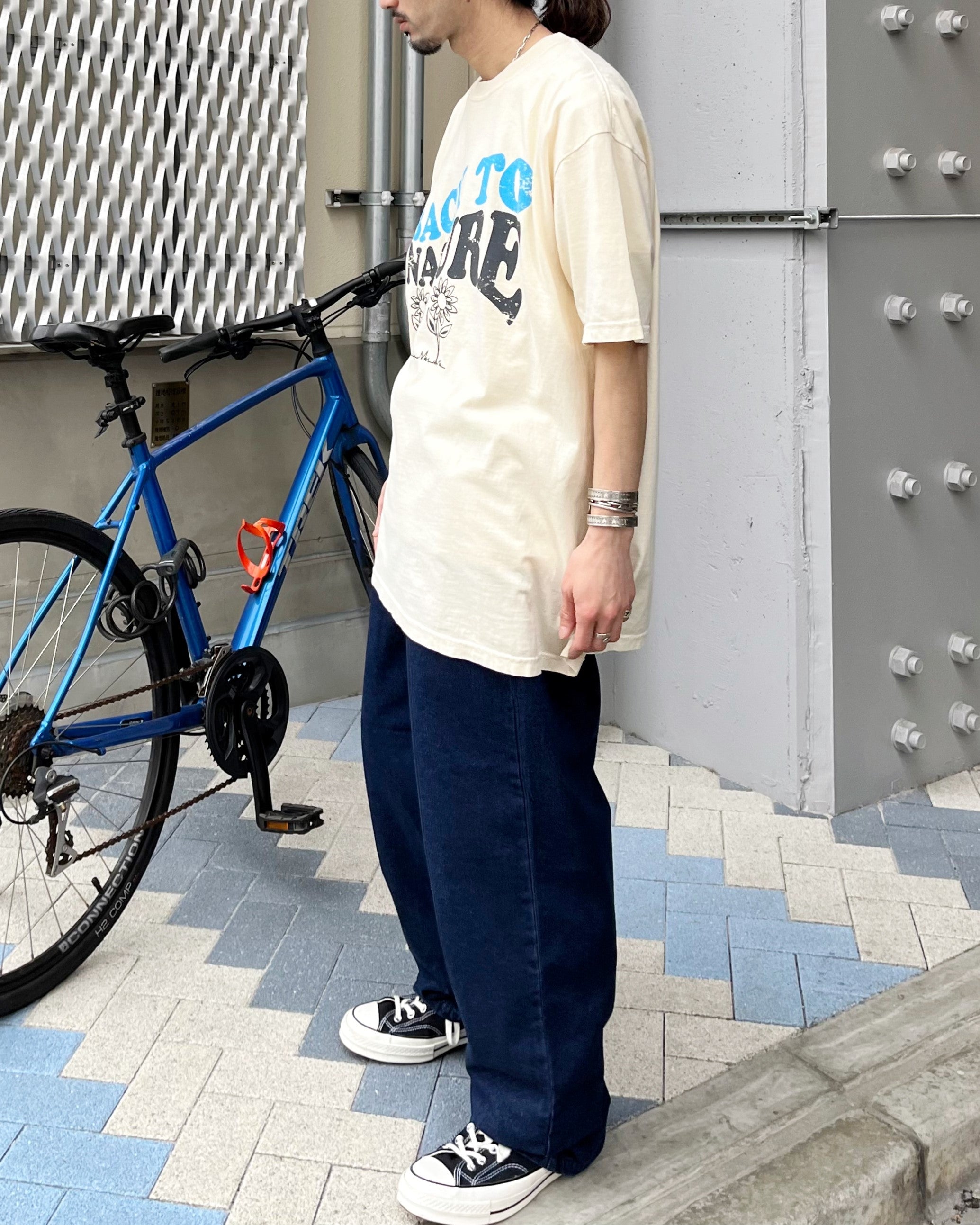 MODISH GAZE BACK TO NATURE Pigment Process Big Silhouette T-Shirt