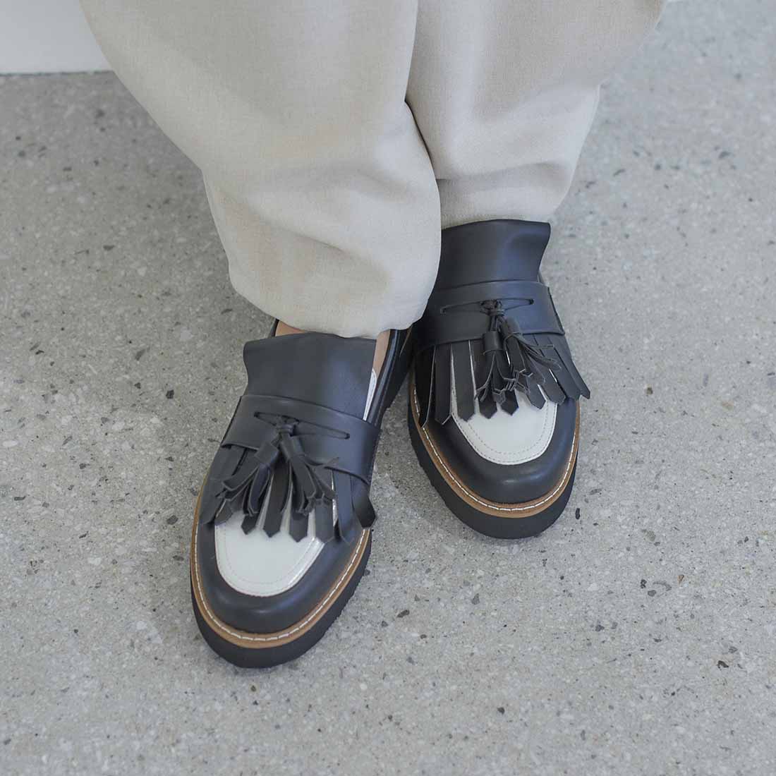 MODE ET JACOMO carino 【Rain Resistant】【2WAY】Thick Sole Tassel Loafers