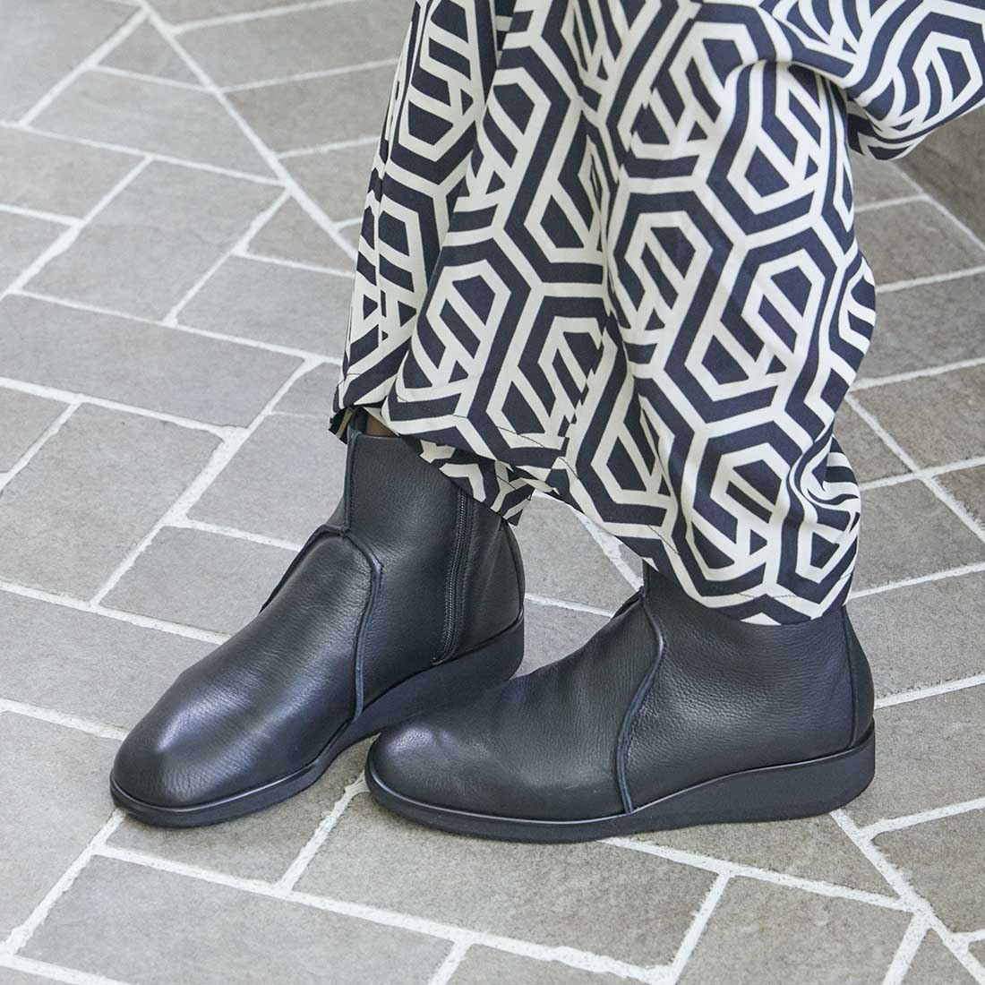 MODE ET JACOMO D'ICI square toe flat boots