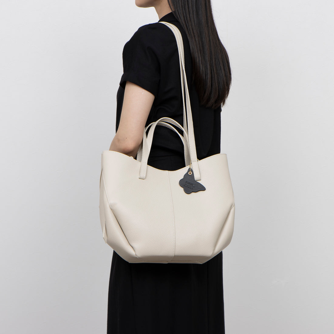 モードフルーレ MODE FOURRURE イタリアンカーフ2WAYトートバッグ （ピンク） ピンク