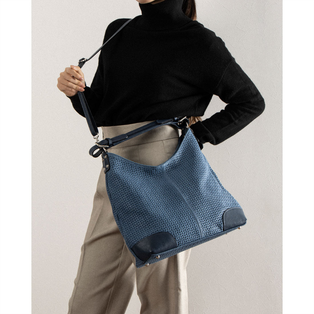 モードフルーレ MODE FOURRURE イタリアンカーフメッシュ型押しワンショルダーバッグ