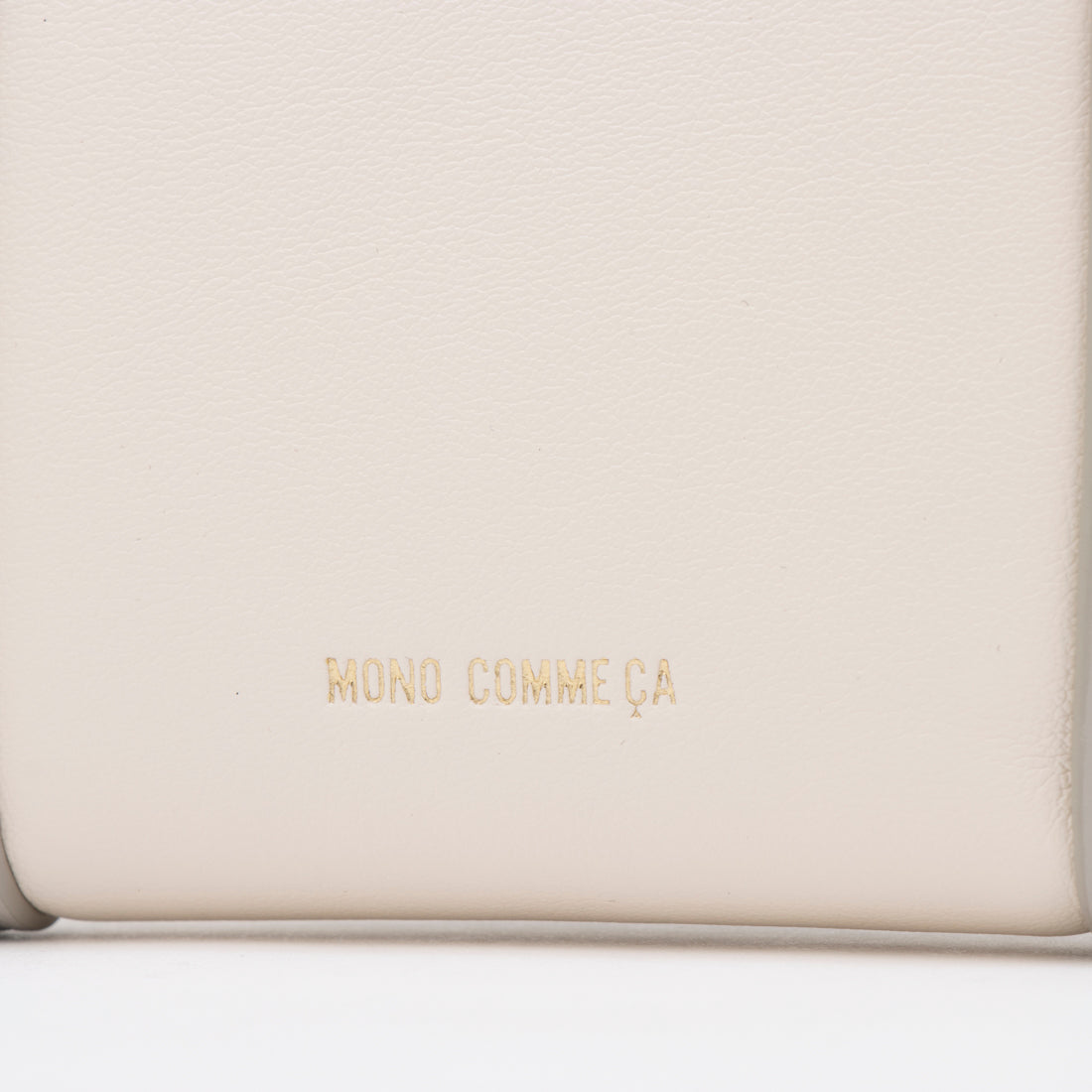 モノコムサ MONO COMME CA 〔モノコムサ〕 額縁切り替え コンパクト 二つ折り財布 （オフホワイト×グレー） オフホワイト×グレー