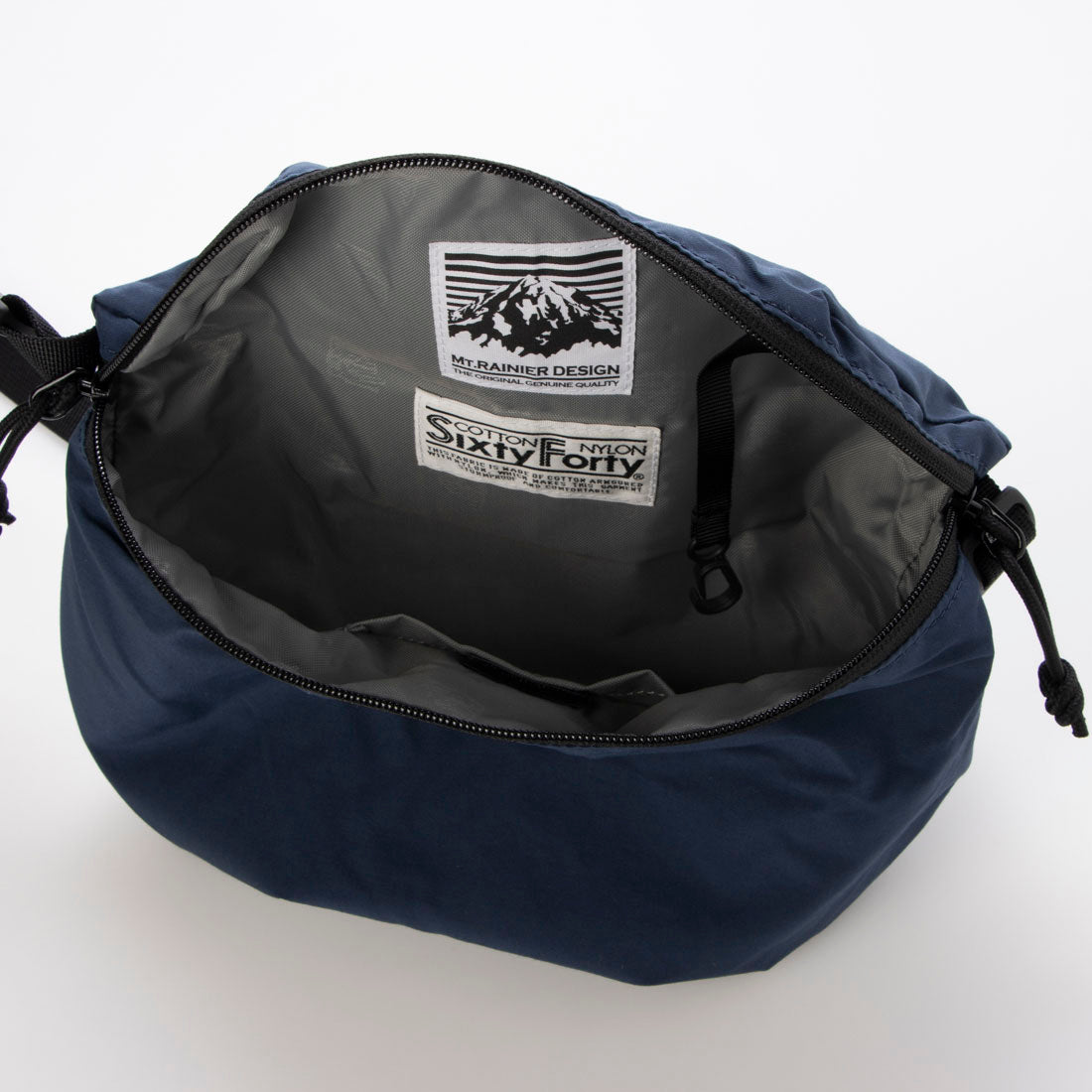 マウントレイニアデザイン MT. RAINIER DESIGN マウントレイニアデザイン ワンパネルポーチ MT. RAINIER DESIGN ONE PANEL POUCH （ネイビー） ネイビー