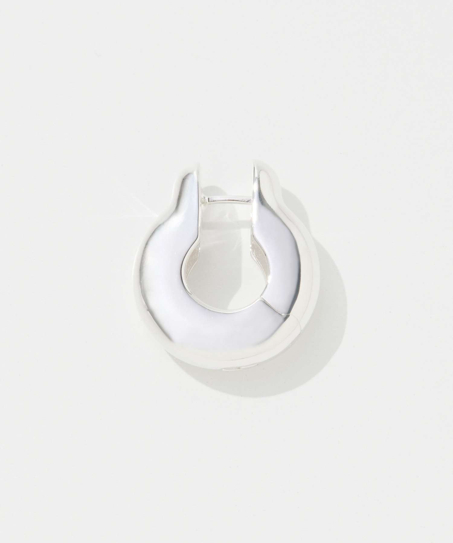 アニカイネズ ANNIKA INEZ アニカイネズ ANNIKA INEZ Large Ample Hinge Hoops ラージ アンプル ヒンジ フープ E943 LRG ピアス レディース アクセサリー シルバー （SILVER/シルバー） SILVER/シルバー