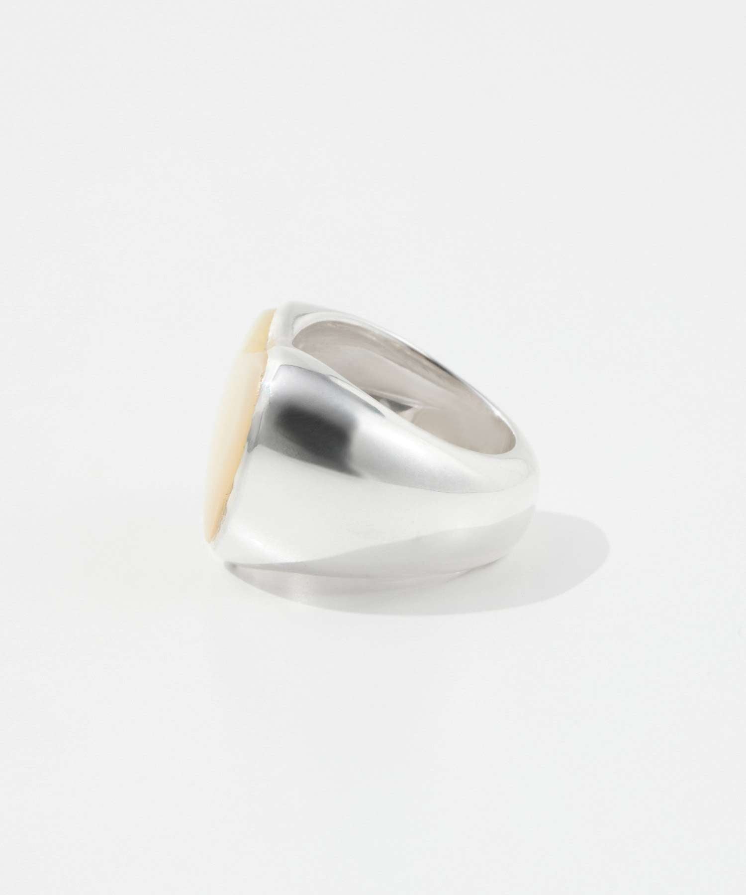 Annika Inez Annika Inez Bigger Pearl Heart Ring Big Pearl Heart R176 L