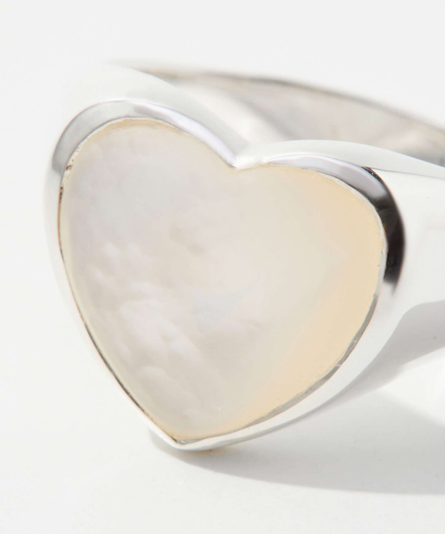 アニカイネズ ANNIKA INEZ アニカイネズ ANNIKA INEZ Mother of pearl heart ring マザーオブパール ハート R157 SML リング 指輪 レディース アクセサリー シルバー （MOTHER OF PEARL/マザーオブパール） MOTHER OF PEARL/マザーオブパール