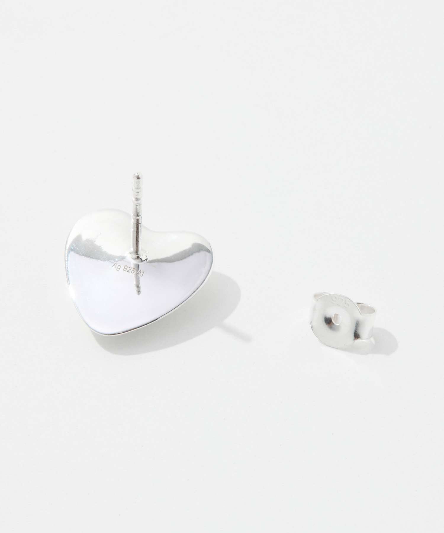 アニカイネズ ANNIKA INEZ アニカイネズ ANNIKA INEZ Mini Heart Studs ミニ ハート スタッズ E1008 ピアス レディース アクセサリー シルバー （SILVER/シルバー） SILVER/シルバー