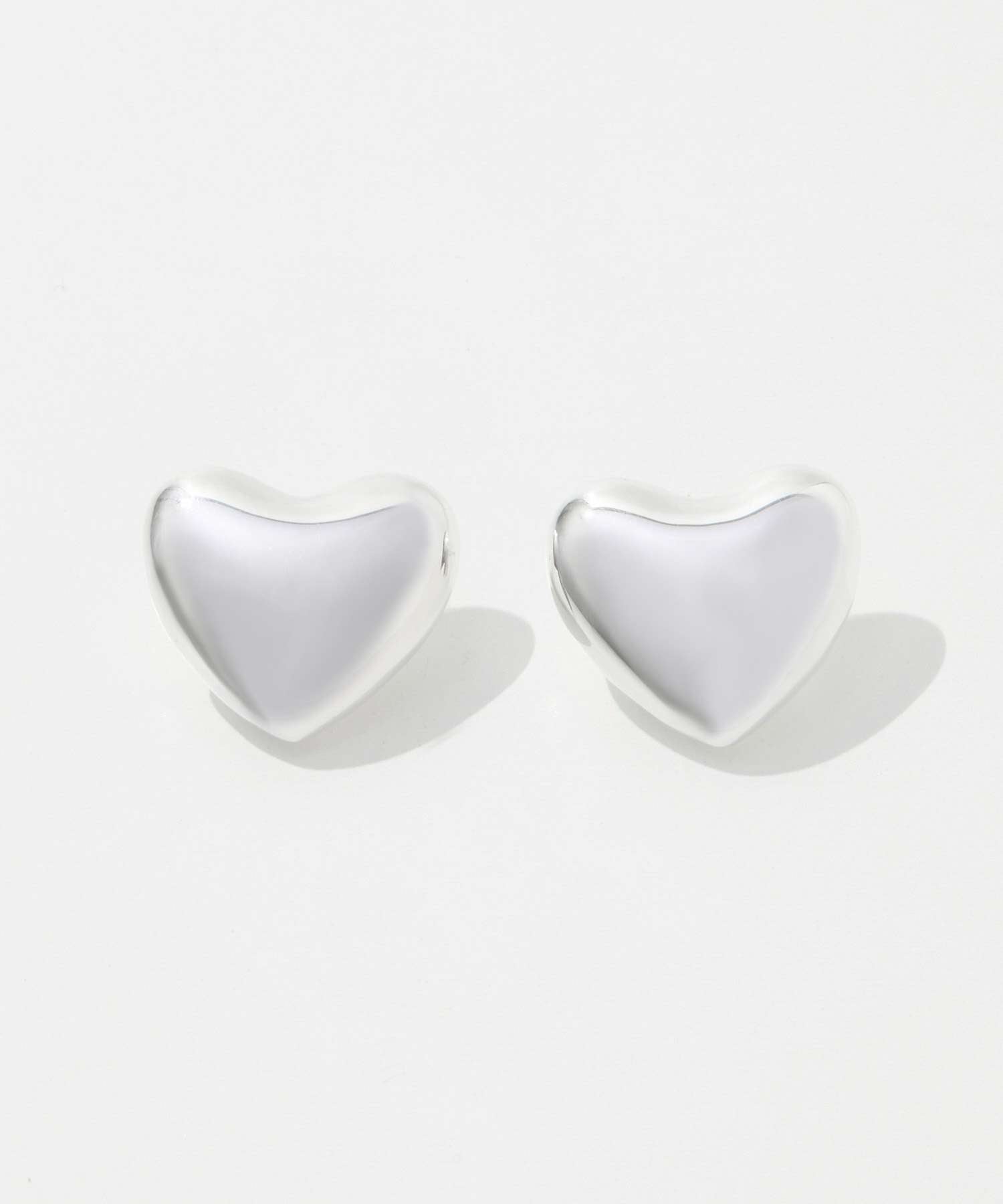 アニカイネズ ANNIKA INEZ アニカイネズ ANNIKA INEZ Small Voluptuous Heart Earrings スモール ボリューム ハート E940 SML ピアス レディース アクセサリー シルバー （SILVER/シルバー） SILVER/シルバー