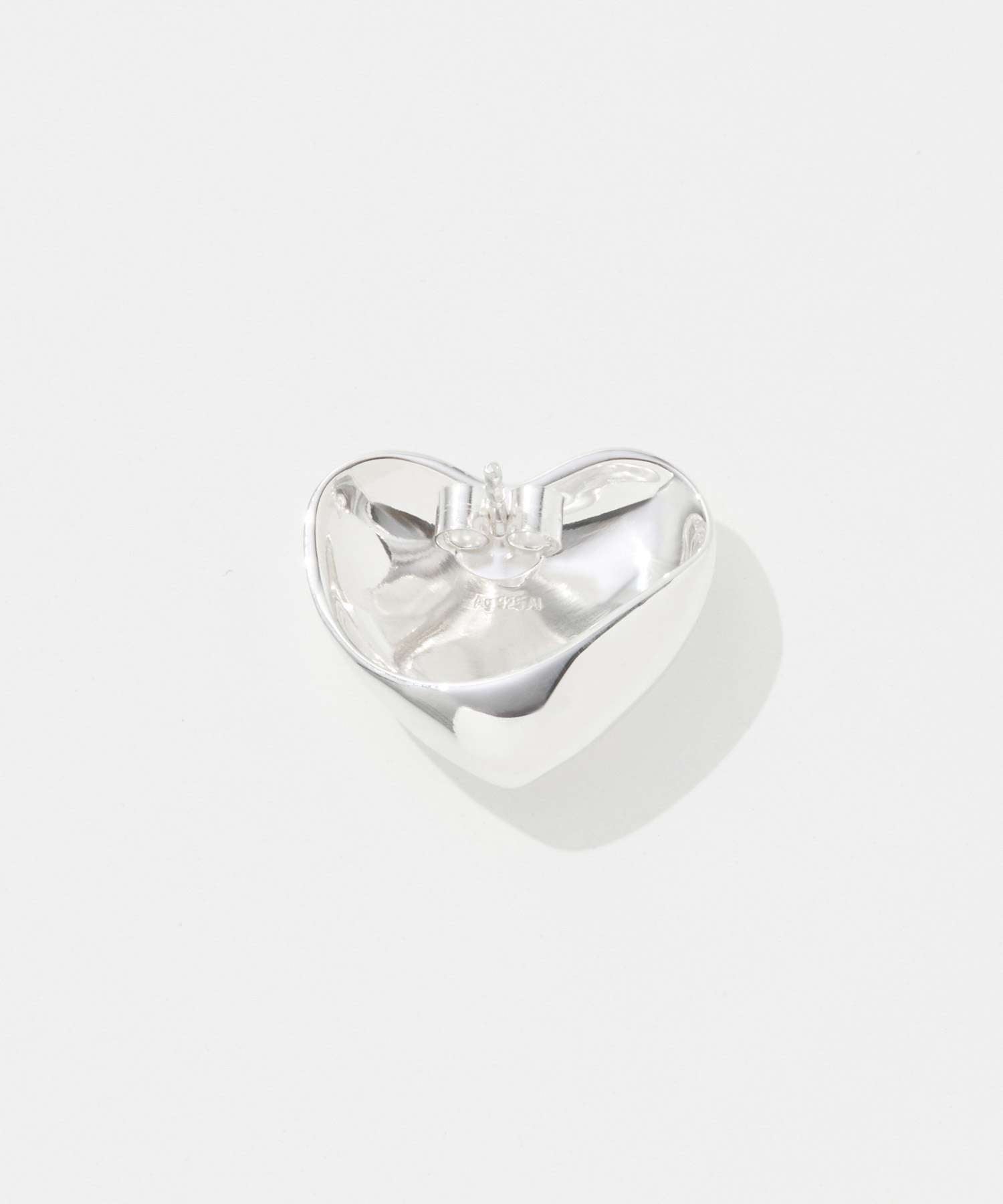 アニカイネズ ANNIKA INEZ アニカイネズ ANNIKA INEZ Small Voluptuous Heart Earrings スモール ボリューム ハート E940 SML ピアス レディース アクセサリー シルバー （SILVER/シルバー） SILVER/シルバー