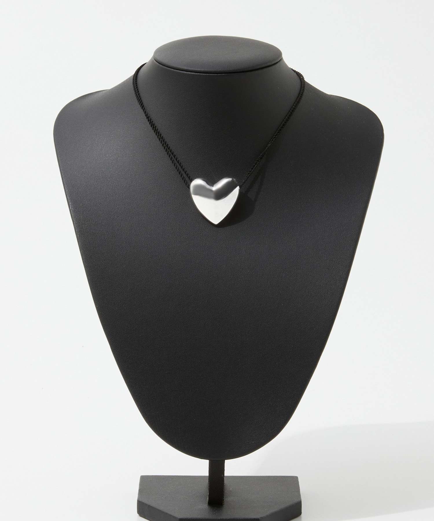 アニカイネズ ANNIKA INEZ アニカイネズ ANNIKA INEZ Large Heart Necklace ラージ ハート 587 LRG ネックレス レディース アクセサリー シルバー （SILVER/シルバー） SILVER/シルバー