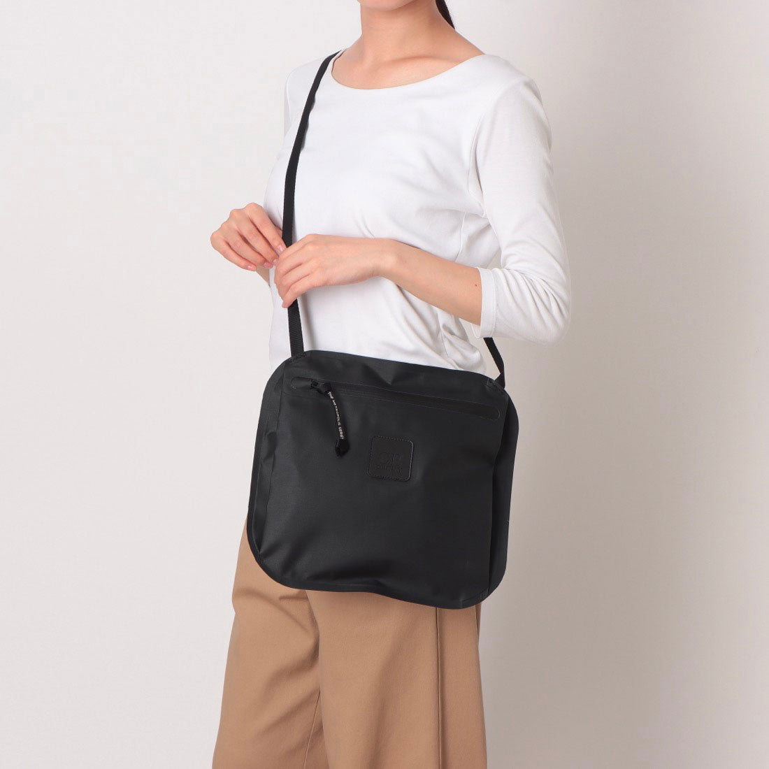 シーピーカンパニー C.P. COMPANY バッグ （ブラック） 他