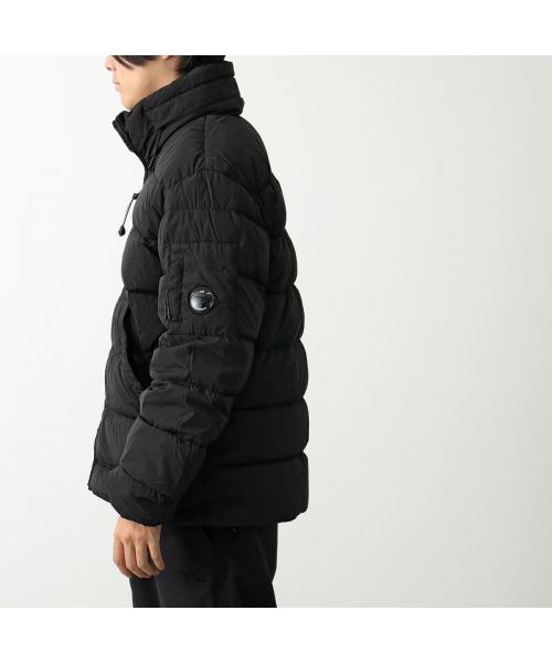 C.P. 公司 C.P. COMPANY C.P. COMPANY 羽絨外套 17CMOW016A 005904G