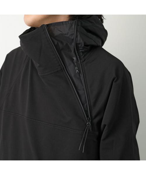 シーピーカンパニー C.P. Company C.P.COMPANY パーカー Metropolis 18CLS014A 006452M （999/ブラック） 999/ブラック