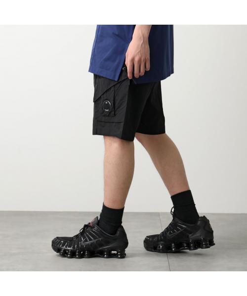 シーピーカンパニー C.P. COMPANY C.P.COMPANY ハーフパンツ 18CMBW215K 006369G 【返品不可商品】 （999/ブラック） 999/ブラック