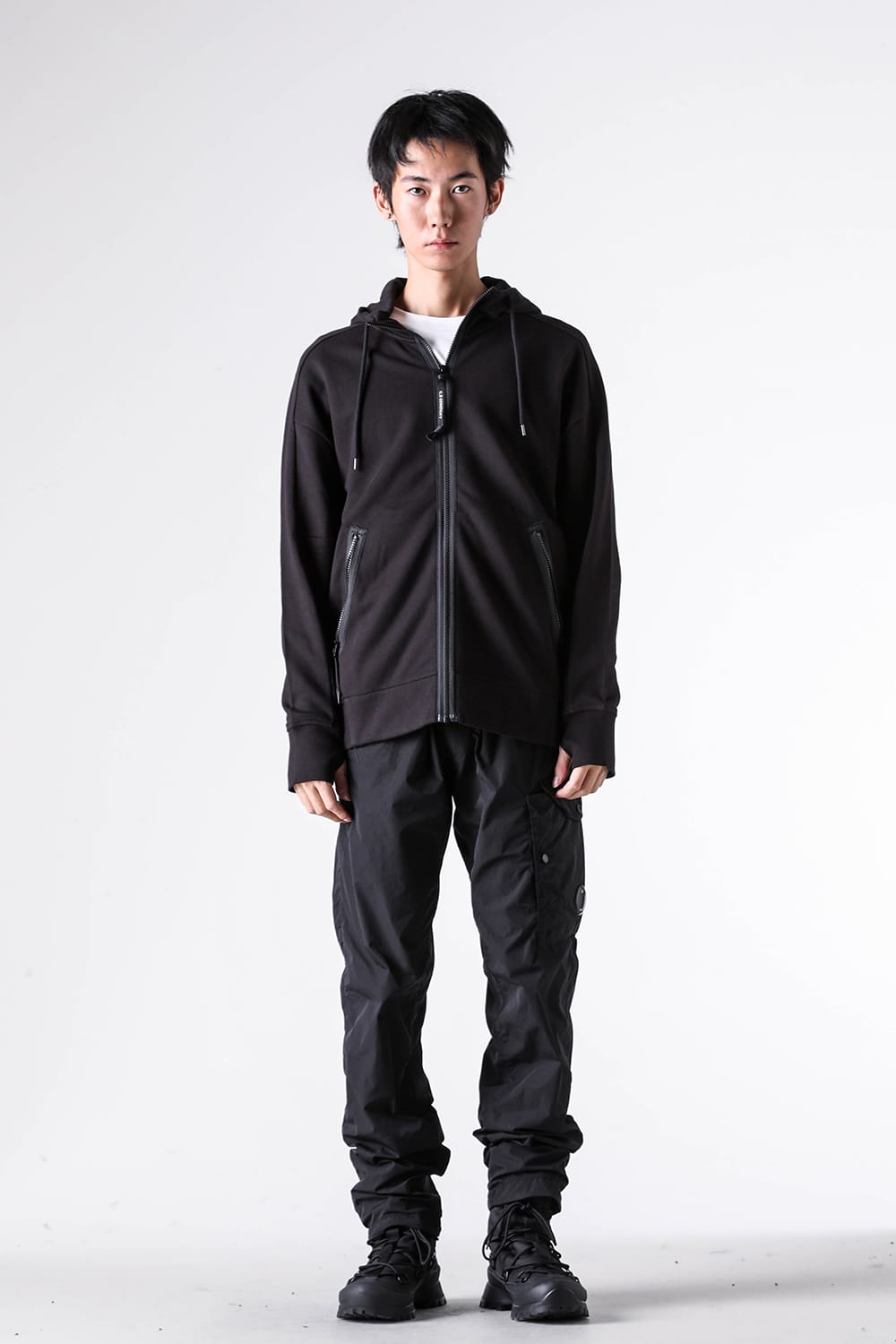 シーピーカンパニー C.P. COMPANY SWSHRT HDD OPEN IN DIAG RSD FLC （BLACK） BLACK