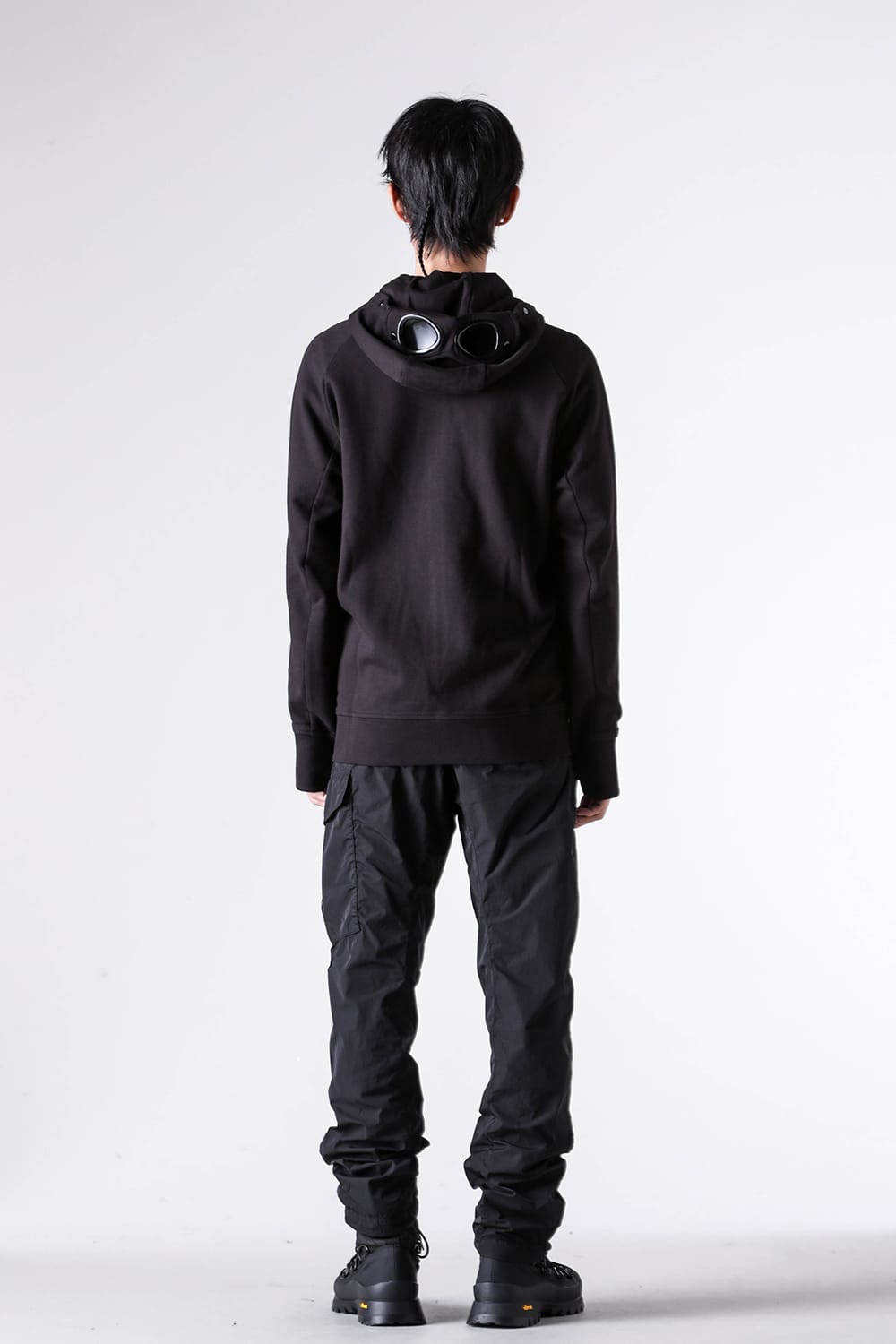 シーピーカンパニー C.P. COMPANY SWSHRT HDD OPEN IN DIAG RSD FLC （BLACK） BLACK