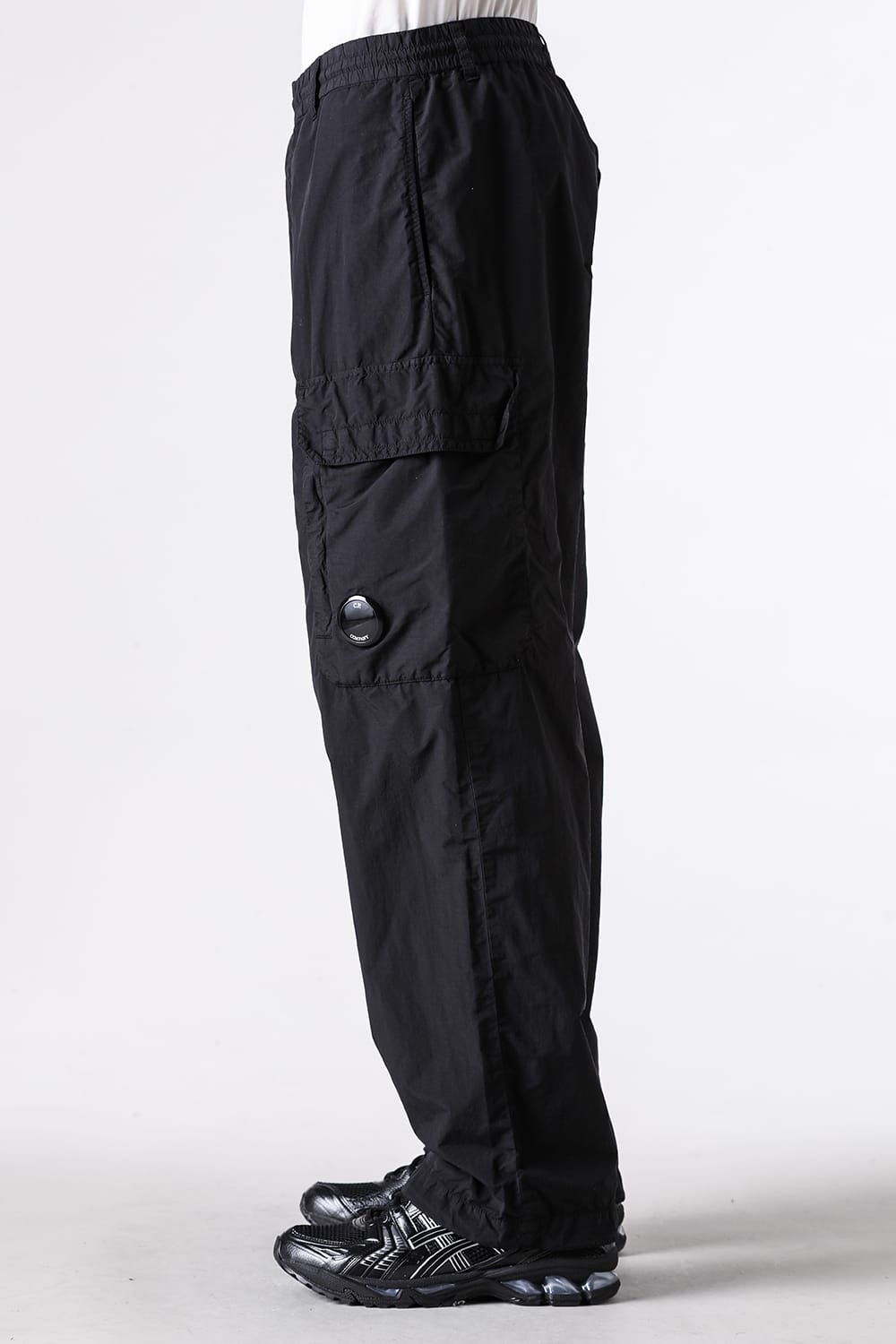 シーピーカンパニー C.P. COMPANY Flatt Nylon Loose Cargo Lens pt （Black） Black