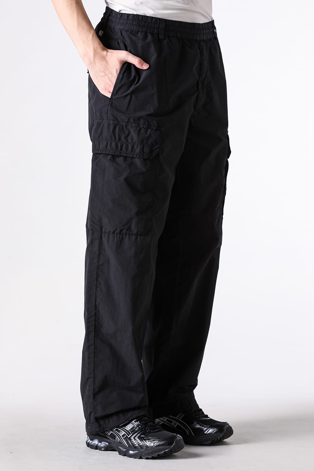 シーピーカンパニー C.P. COMPANY Flatt Nylon Loose Cargo Lens pt （Black） Black