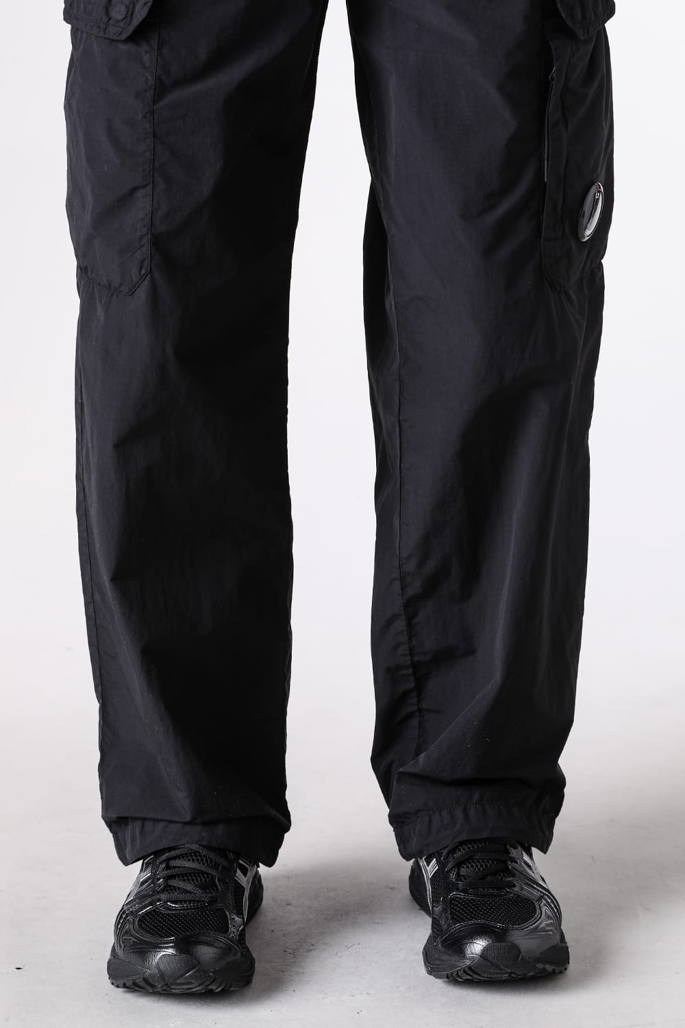 シーピーカンパニー C.P. COMPANY Flatt Nylon Loose Cargo Lens pt （Black） Black