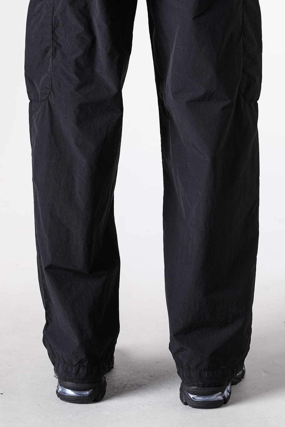 シーピーカンパニー C.P. COMPANY Flatt Nylon Loose Cargo Lens pt （Black） Black