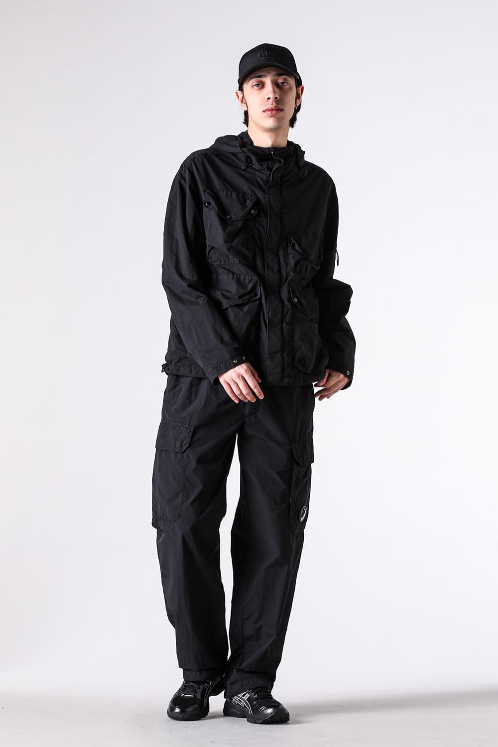 シーピーカンパニー C.P. COMPANY Flatt Nylon Loose Cargo Lens pt （Black） Black