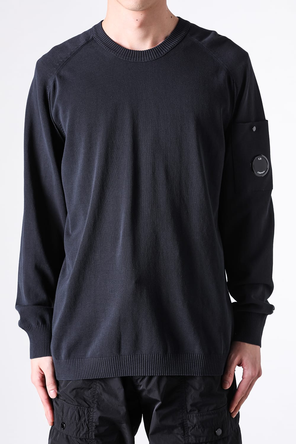 シーピーカンパニー C.P. COMPANY TN Crepe Crewneck Lens Sweater （Black） Black