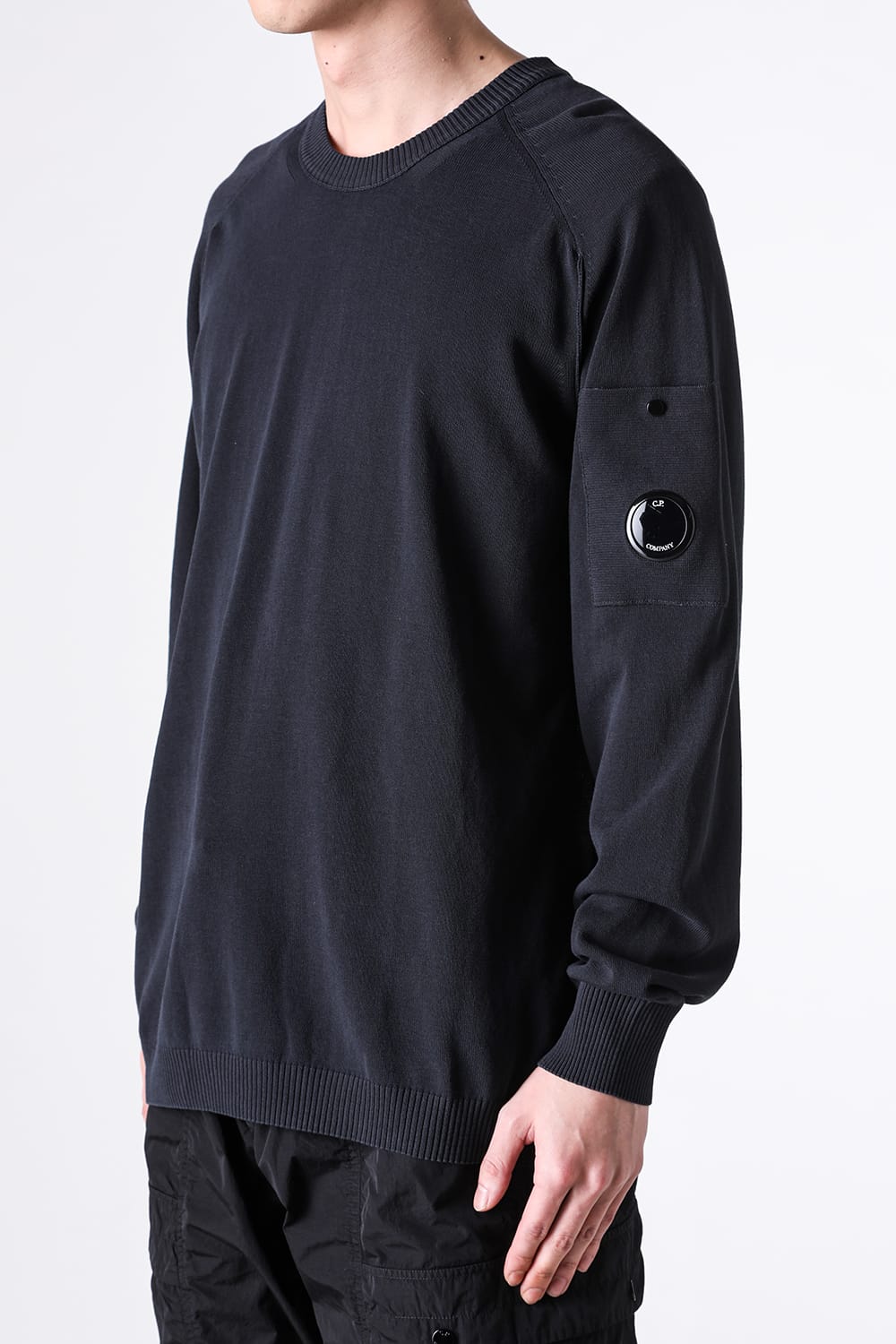 シーピーカンパニー C.P. COMPANY TN Crepe Crewneck Lens Sweater （Black） Black