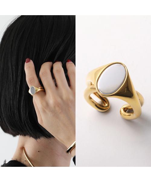 Charlotte Chesnais Ring 23BA046VEAR Chevaliere Initial