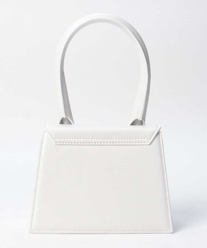 JACQUEMUS 【JACQUEMUS】 JACQUEMUS Shoulder Bag 213BA0023000 Le Chiquito Moyen