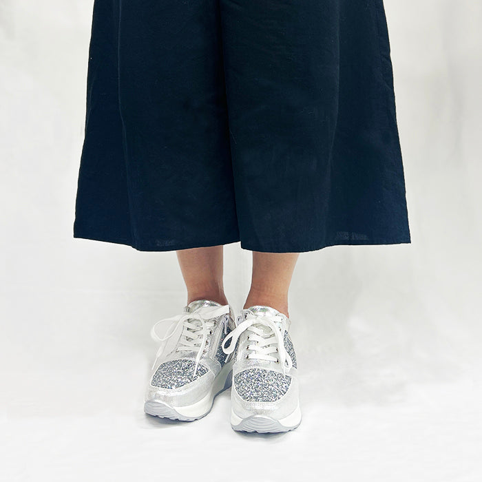 MUUM Glitter Lace-Up Side Zipper In-Heel Sneakers