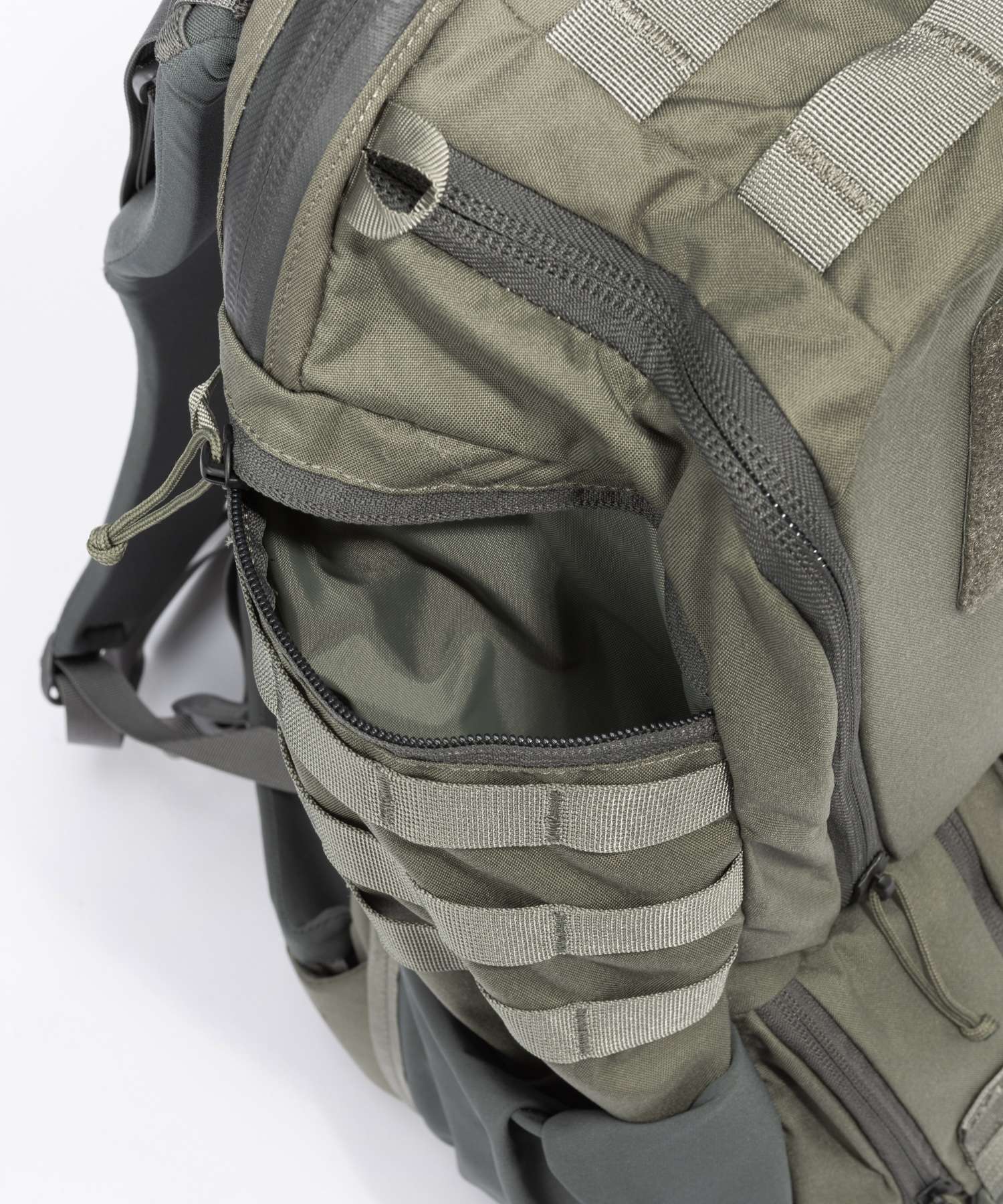 ミステリーランチ MYSTERY RANCH RIP RUCK 32 バックパック メンズ バック リュックサック タウンユース （ブラック） ブラック