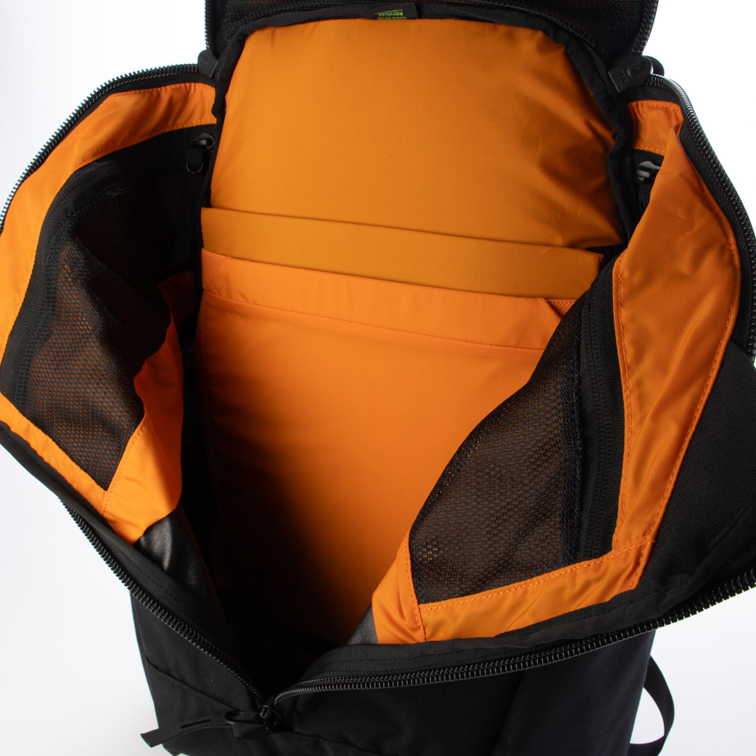 ミステリーランチ MYSTERY RANCH CATALYST 22 メンズ レディース リュック バックパック （BLACK） BLACK