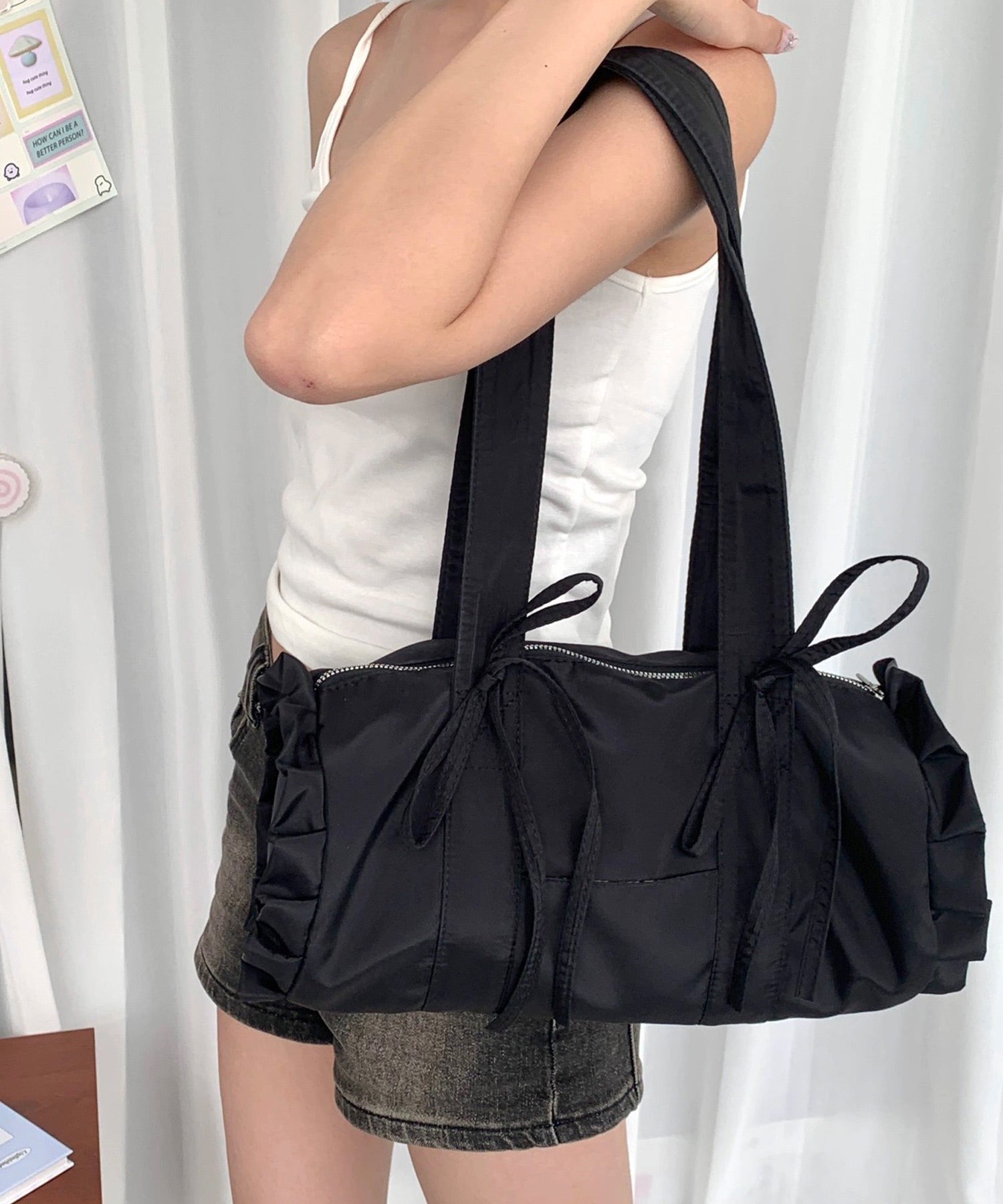 ショップニコニコ ShopNikoNiko リボンフリル ナイロン ボストンバッグ【即納】 フレンチガーリー かばん ハンドバッグ 横長バッグ 筒型バッグ 夏バッグ ダブルハンドル 軽量  蝶々結び レデ