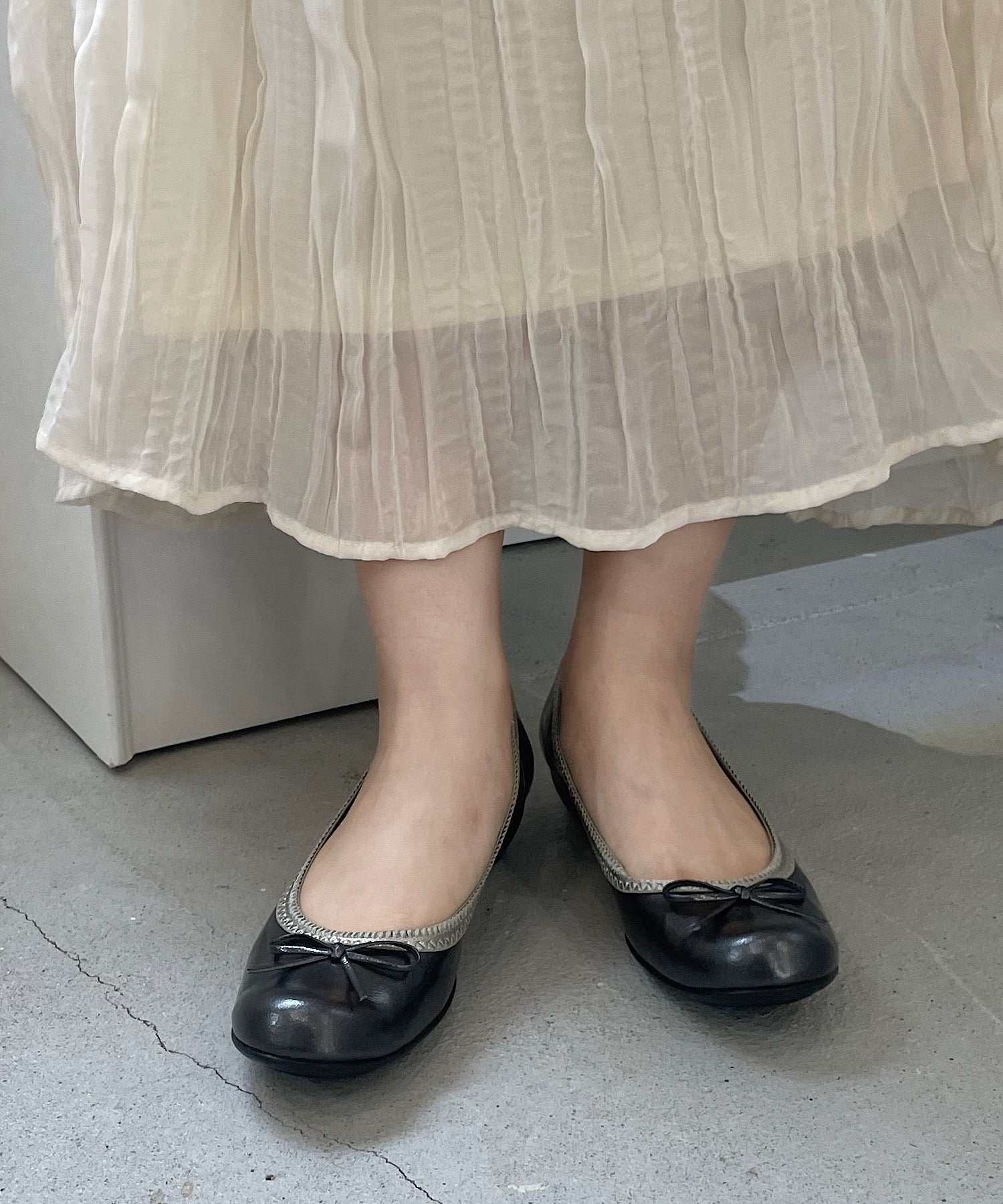 ショップニコニコ ShopNikoNiko 日本製 究極の履き心地ラウンドトゥ パンプス 【即納】パンプス 痛くない リボン 日本製 コンフォート コンフォートシューズ 低反発 （グレー） グレー