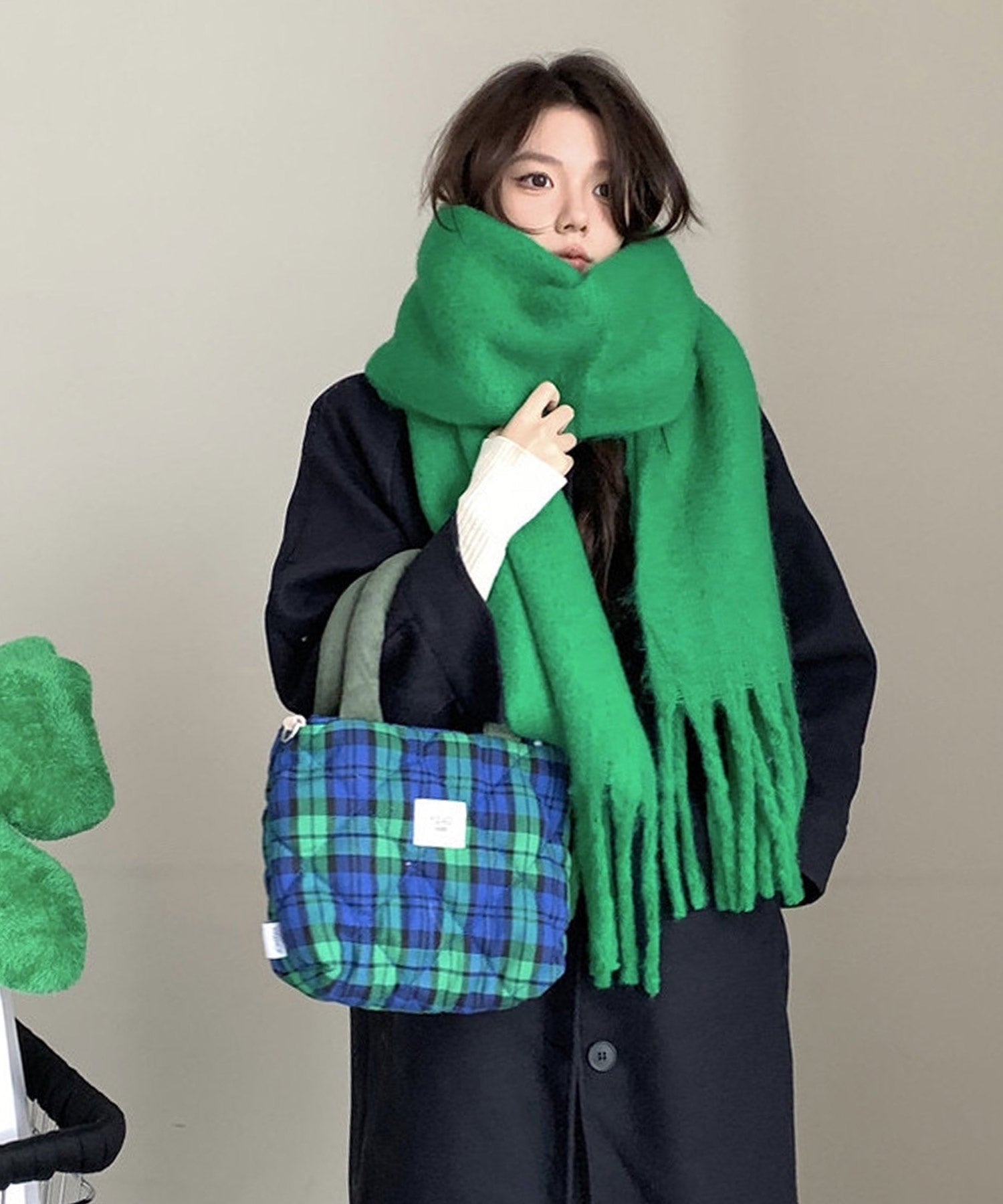 ShopNikoNiko 大容量 大判 流蘇圍巾 韓國休閒 韓國女孩 戶外 休閒 大容量圍巾 冬季配件 防寒措施 溫暖 膝蓋毯 禮物 素色 女士