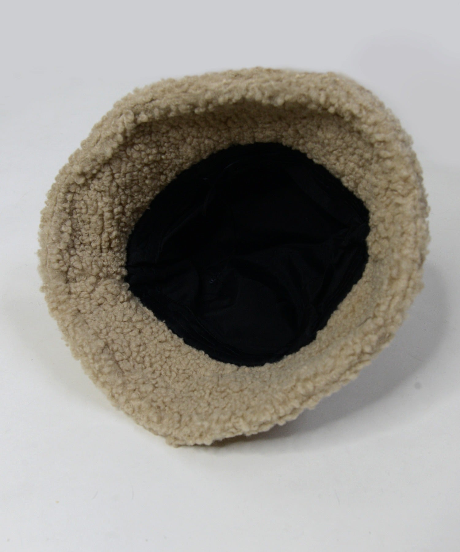 ShopNikoNiko Boa Bucket Hat 【Immediate Delivery】 Boa Fluffy Soft Bucket Hat Bukeha Hat Warm Autumn Winter Season Mood Like Cute Trend Korean