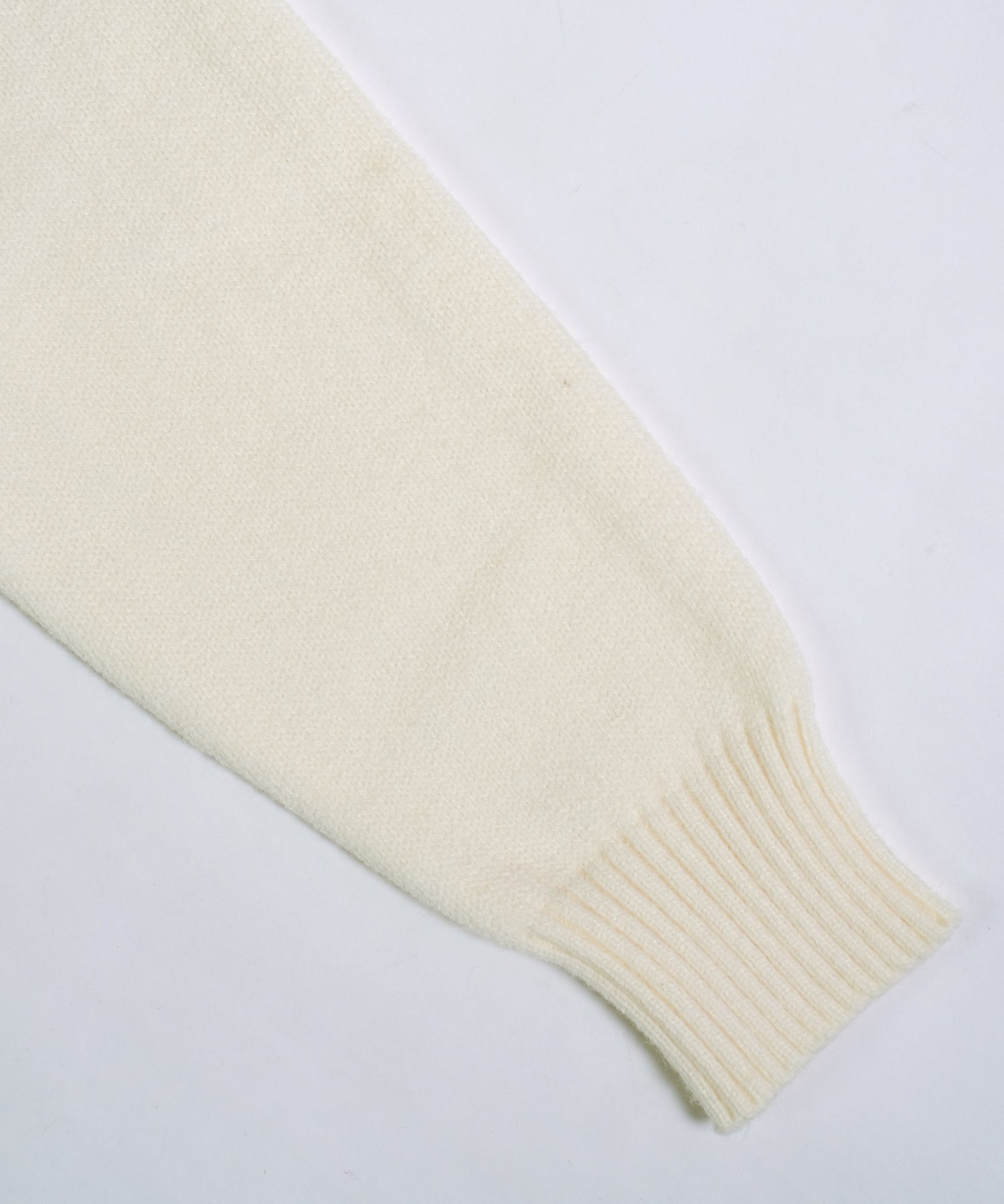 ShopNikoNiko Ribbon Oversized Knit Pullover 【Immediate Delivery】 Korean Casual Girly Spring Autumn Winter Sweater Long Sleeve Loose Fit Ribbon Motif Front Ribbon