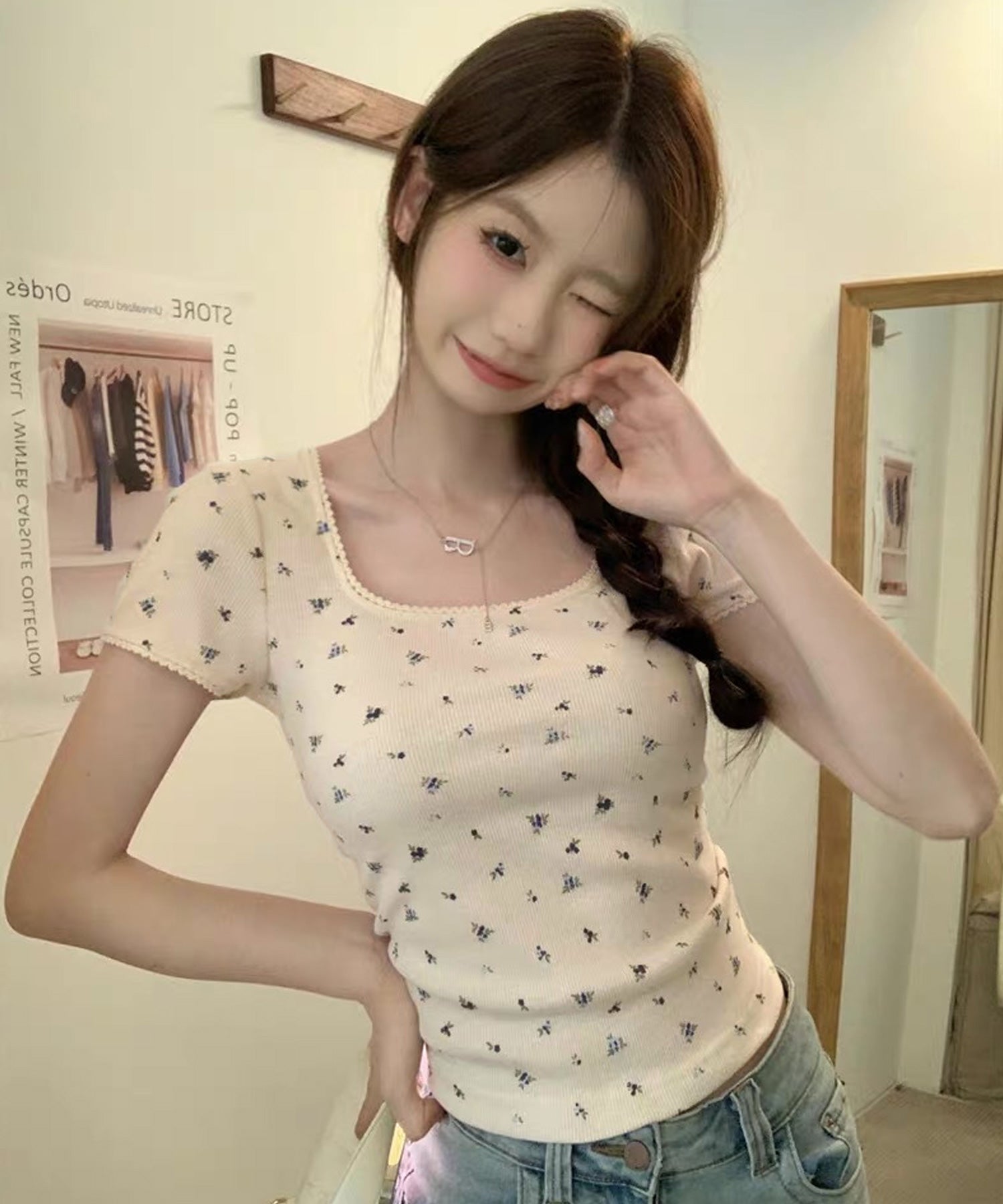 ショップニコニコ ShopNikoNiko 小花柄プリント レーストリム スリムTシャツ ma 【即納】韓国カジュアル 韓国ガーリー フレンチガーリー バレエコアトップス 半袖 花柄 花柄プリント フラワー トリム （アイボリー） アイボリー