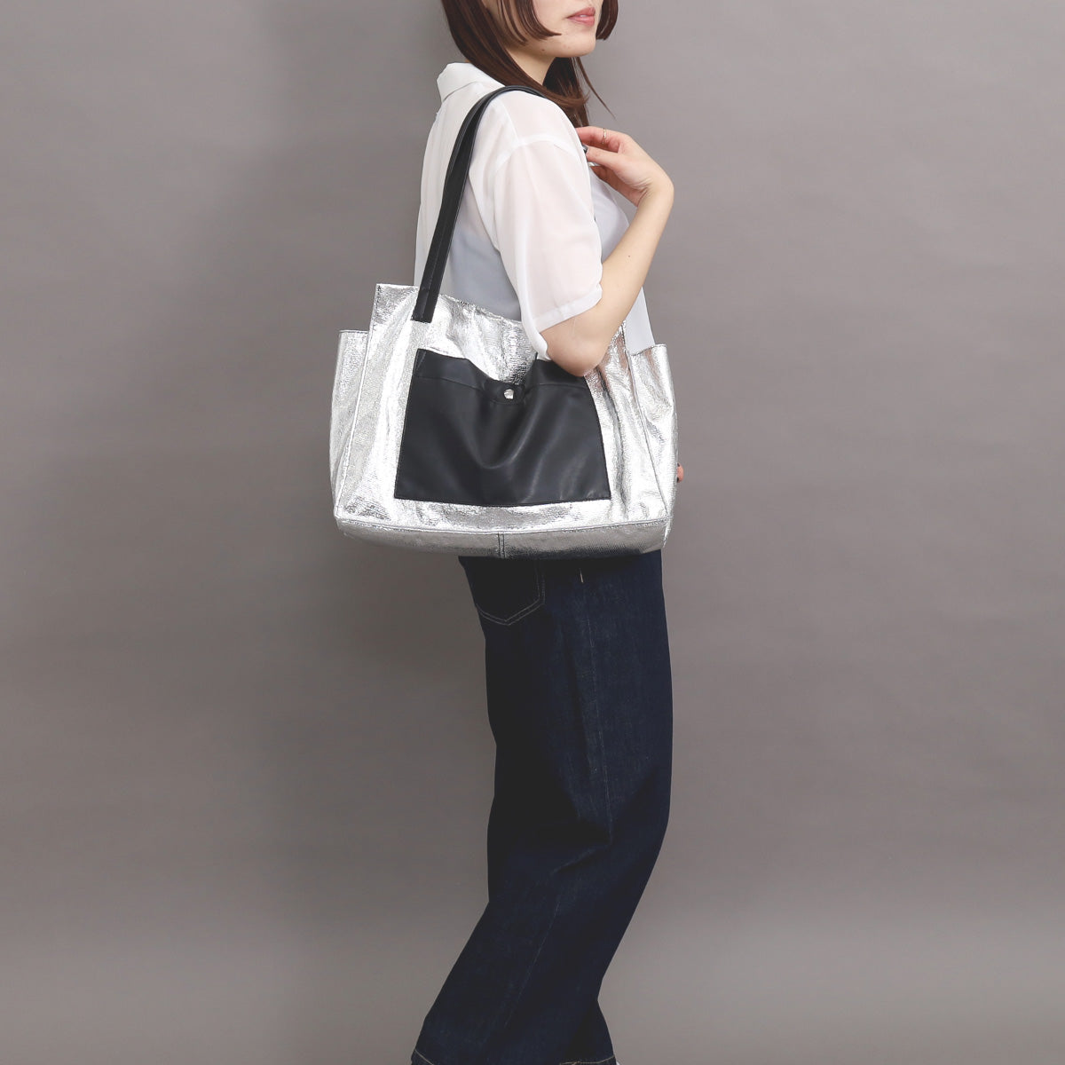 Nananoel lia Metallic Pocket Square Tote Bag / A4 Compatible