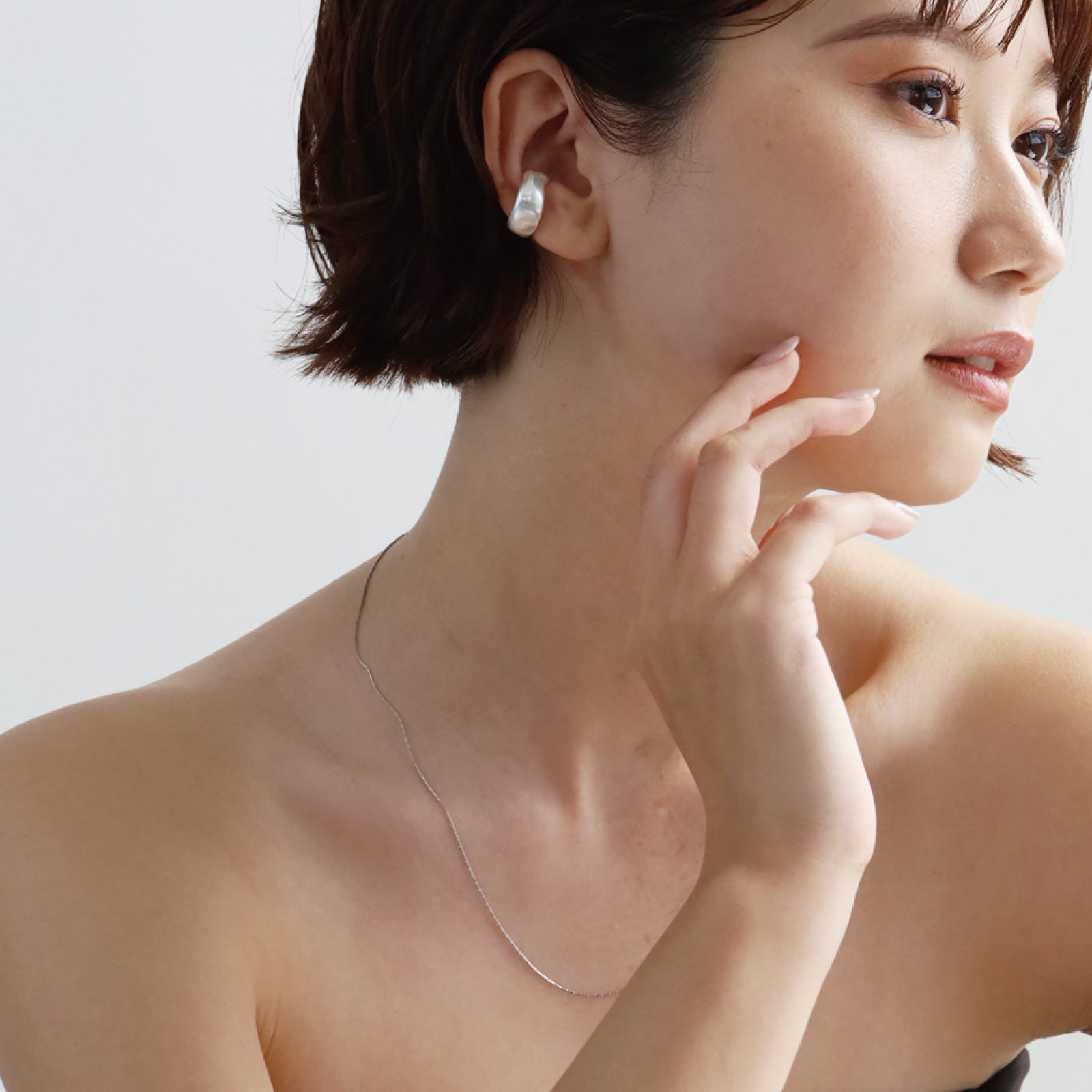 ノエルマーケット Noelmarket イヤーカフ 艶なし マット リング おしゃれ シンプル 片耳用 イヤリング 結婚式 フォーマル （艶あり：ゴールド） 艶あり：ゴールド