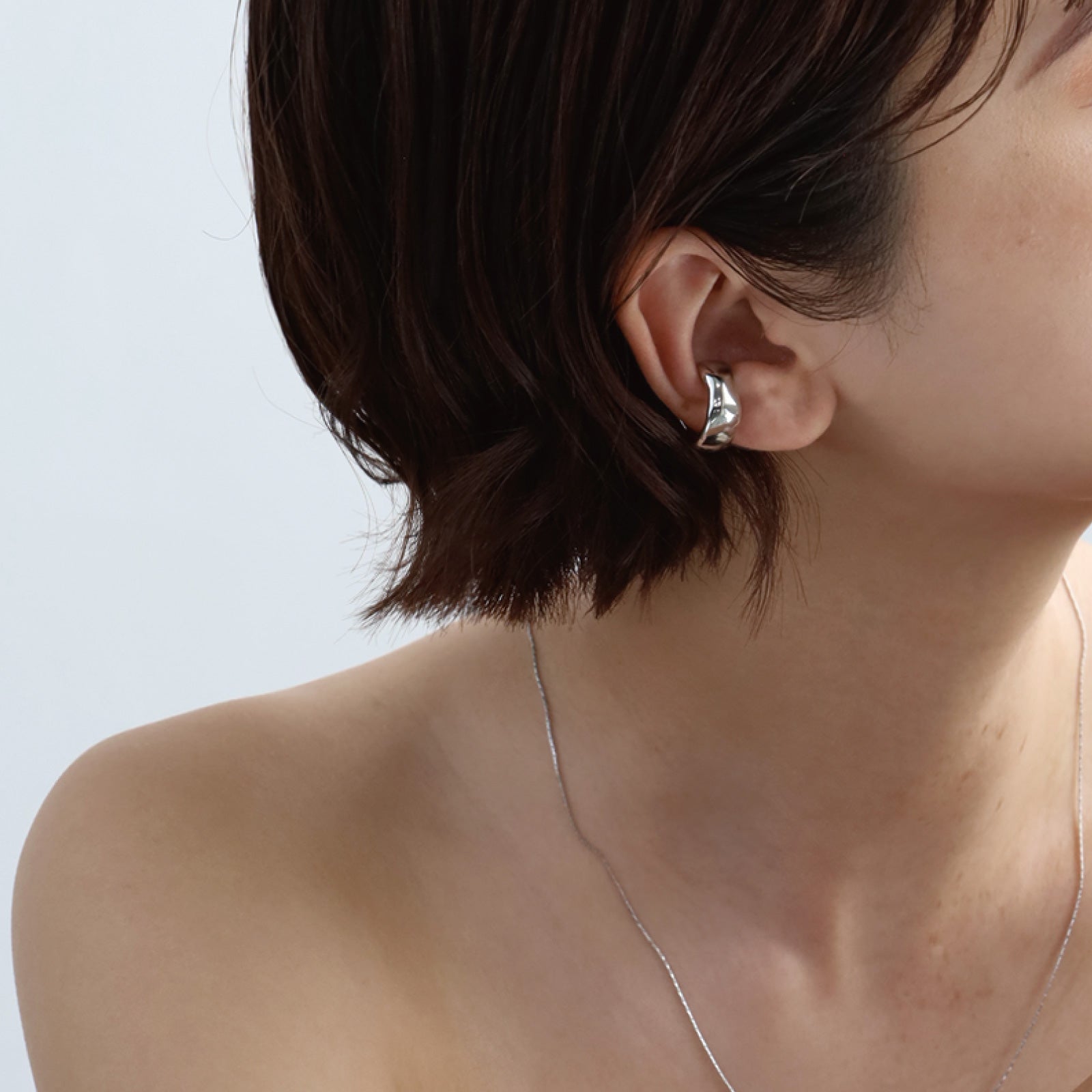 ノエルマーケット Noelmarket イヤーカフ 艶なし マット リング おしゃれ シンプル 片耳用 イヤリング 結婚式 フォーマル （艶あり：シルバー） 艶あり：シルバー