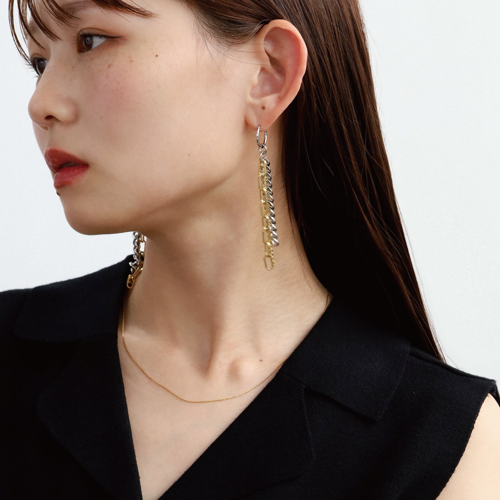ノエルマーケット Noelmarket ピアス 金属アレルギー対応 フープ フープピアス つけっぱなし 大きめ 揺れるピアス （ゴールド） ゴールド