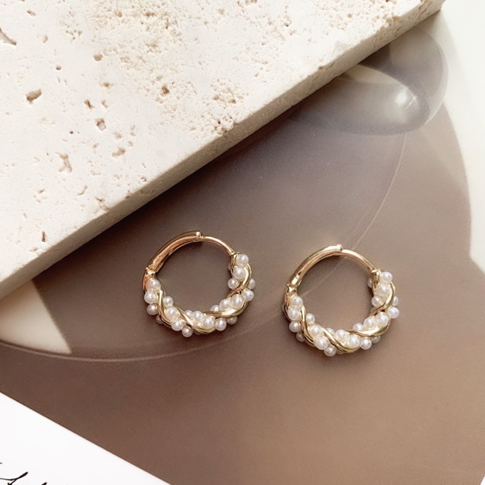 ノエルマーケット Noelmarket ピアス 金属アレルギー対応 フープピアス つけっぱなし パール 18k パーティー 女性 大人 彼女 誕生日 プレゼント,ゴールド